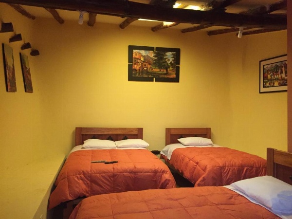 Rumi Sonqo Hostel image 21